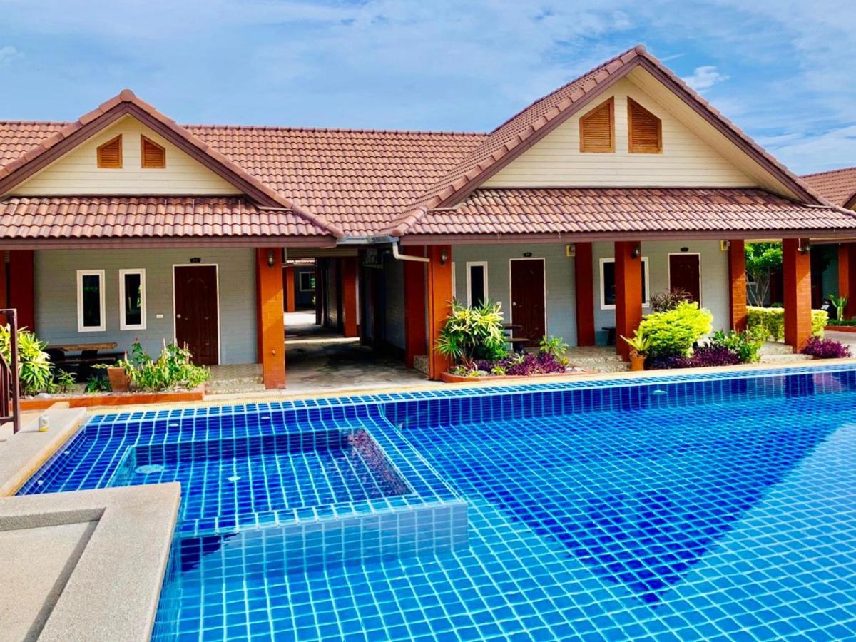 Benwadee Resort Pattaya Ban Pong  Exterior foto