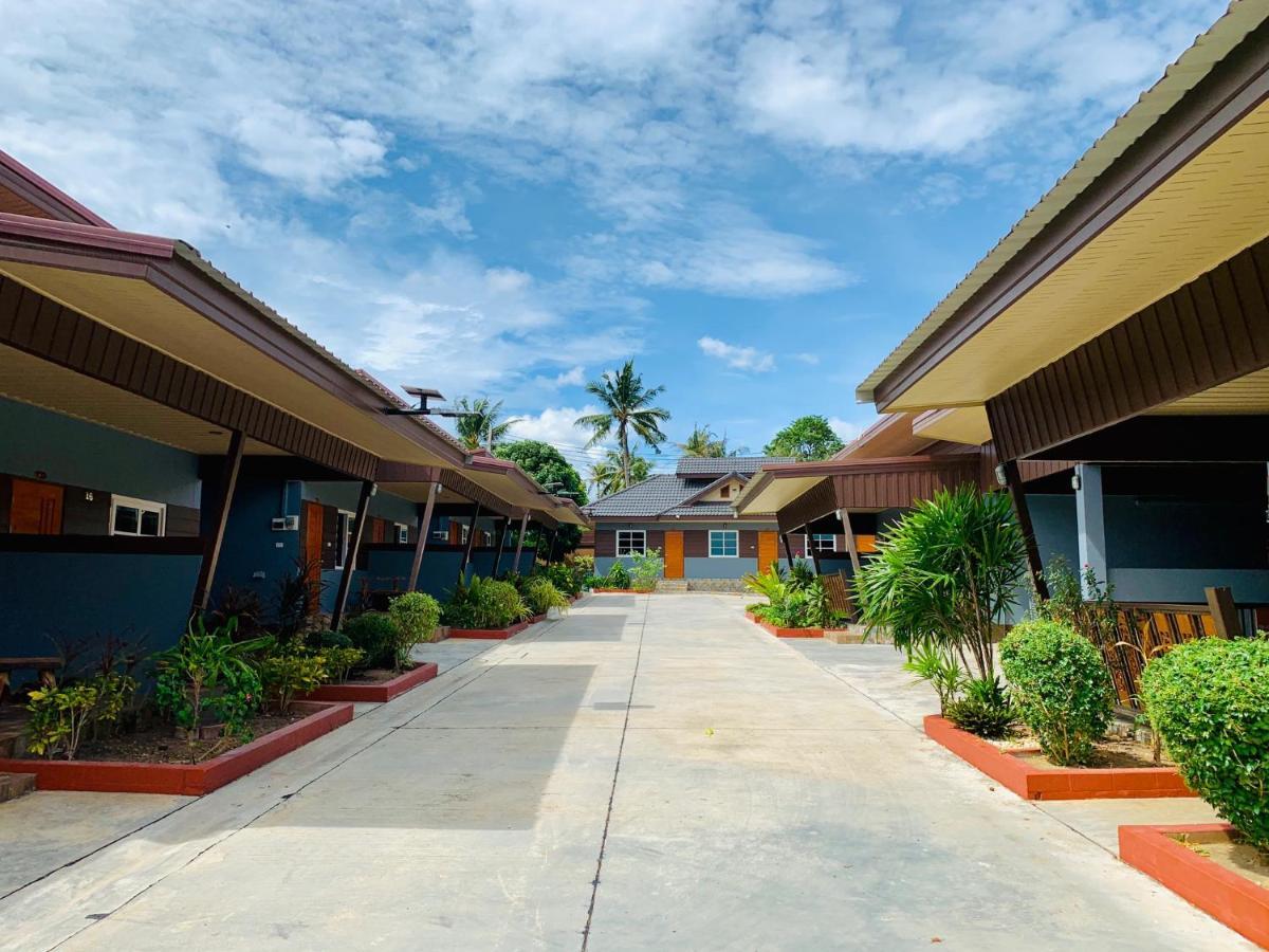 Benwadee Resort Pattaya Ban Pong  Exterior foto