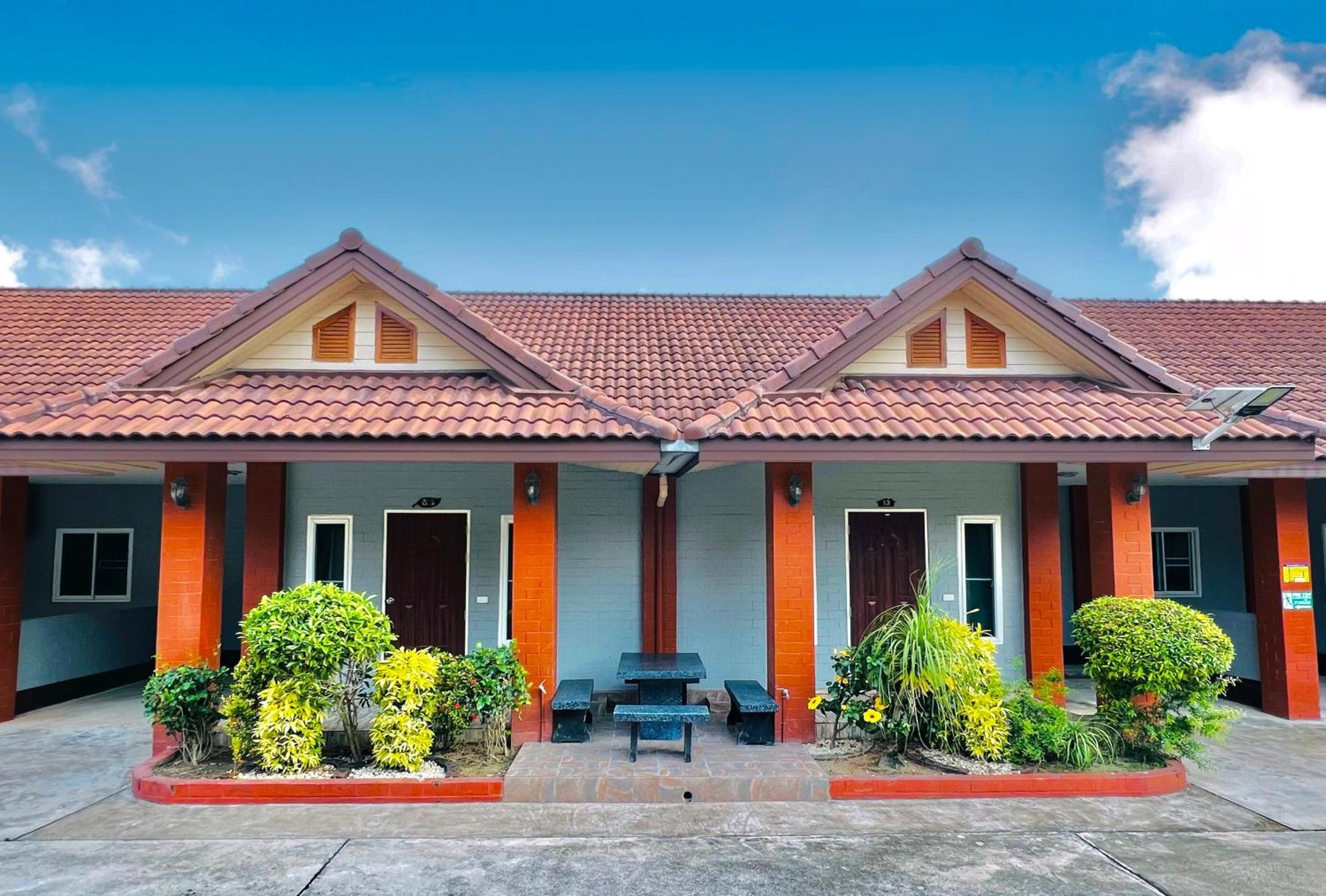 Benwadee Resort Pattaya Ban Pong  Exterior foto