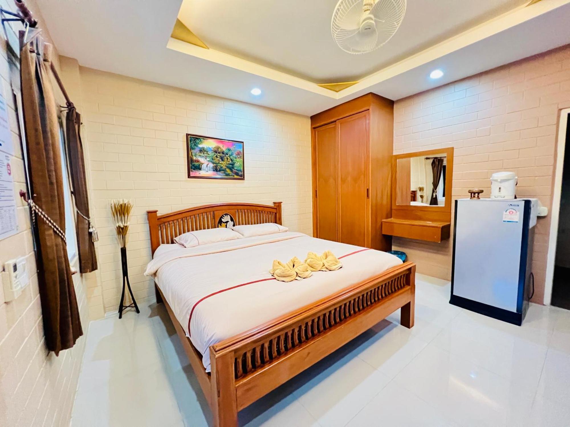 Benwadee Resort Pattaya Ban Pong  Exterior foto