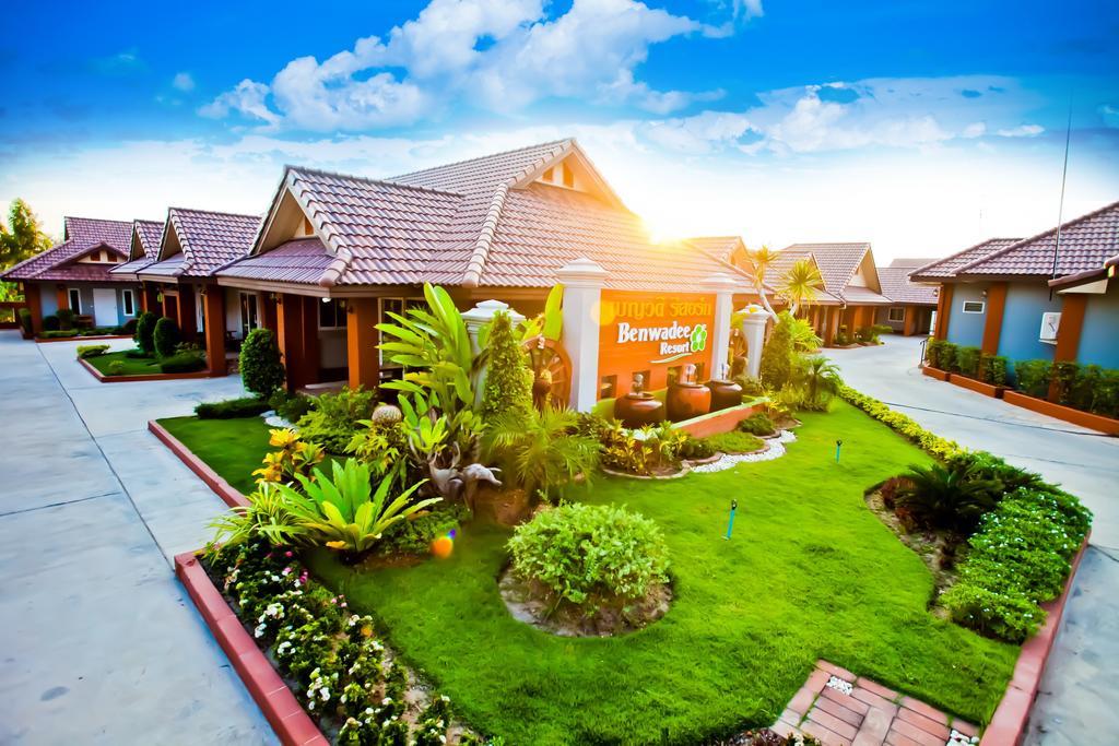 Benwadee Resort Pattaya Ban Pong  Exterior foto