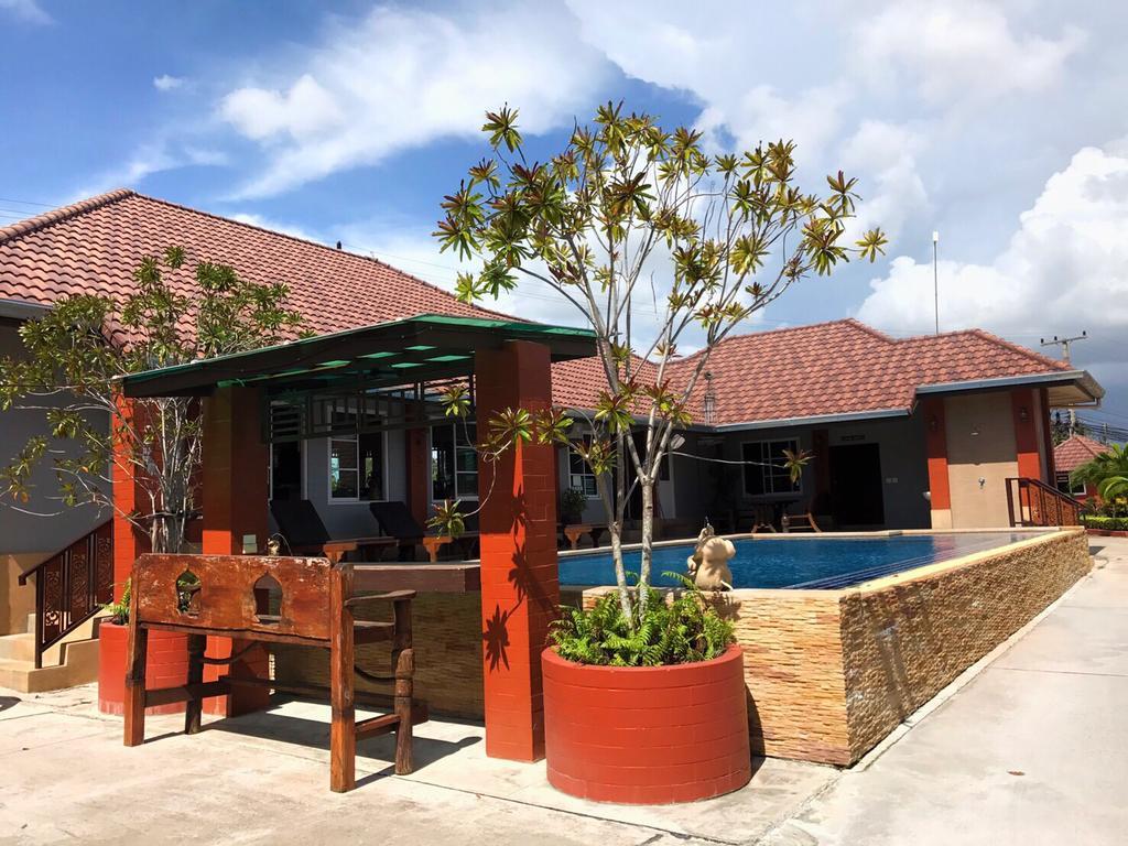 Benwadee Resort Pattaya Ban Pong  Exterior foto